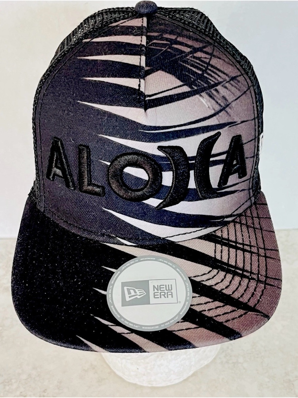 Hurley Aloha Sig Zane Mesh Trucker Snapback Hat-Black Palm-Hawaii Flag NEW